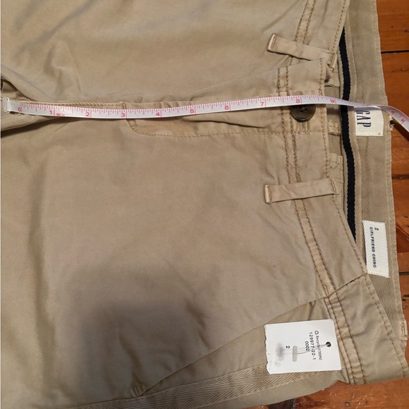 *NWT* Gap Ladies Girlfriend Chino. Size 2 - Picture 10 of 13